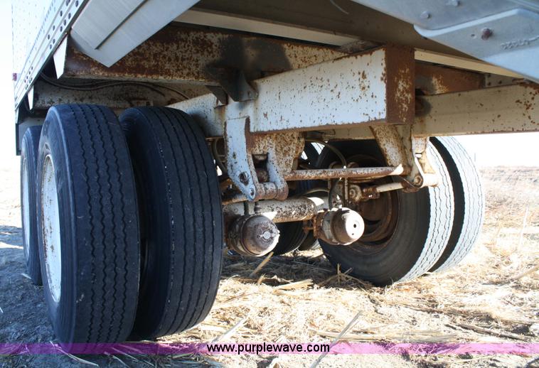 image for item 5002 1987 Timpte 42' grain trailer