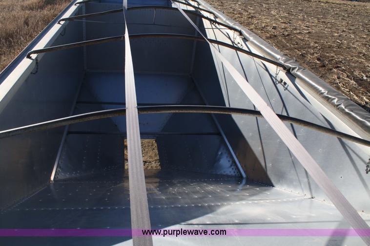 image for item 5002 1987 Timpte 42' grain trailer