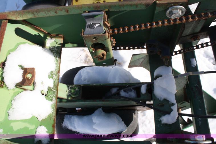 image for item 5003 John Deere 7000 12 row planter