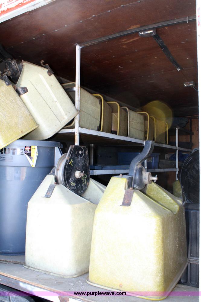 image for item 5003 John Deere 7000 12 row planter