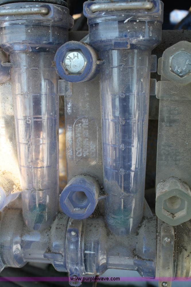 image for item 5003 John Deere 7000 12 row planter