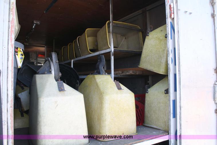 image for item 5004 John Deere 7000 planter