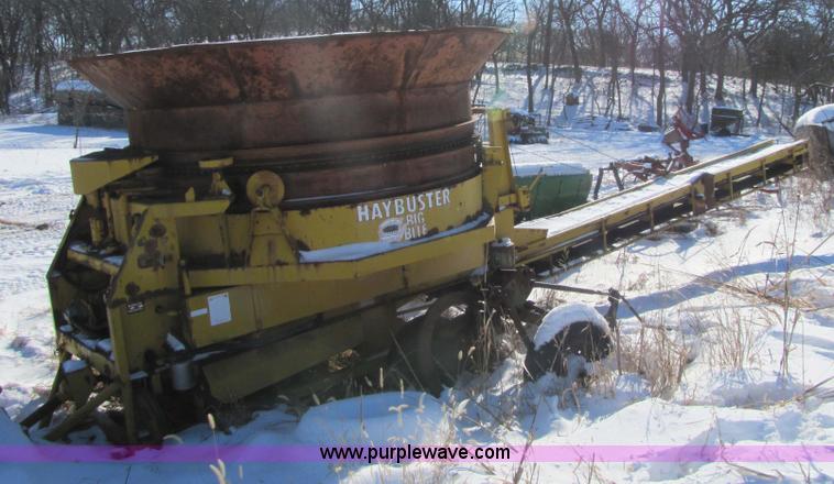 image for item 5220 1980 Haybuster H1000 Big Bite tub grinder