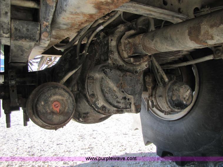 image for item 5310 1997 Loral Easy Rider 3000SS floater