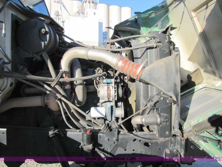 image for item 5310 1997 Loral Easy Rider 3000SS floater