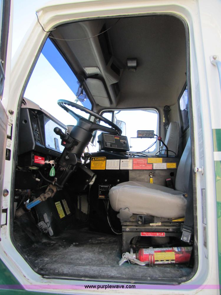 image for item 5310 1997 Loral Easy Rider 3000SS floater