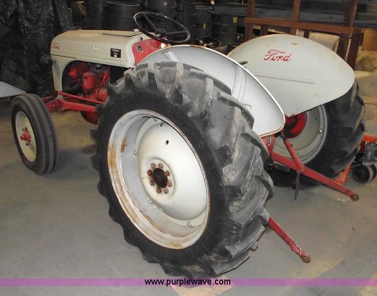 image for item 5507 Ford 8N tractor