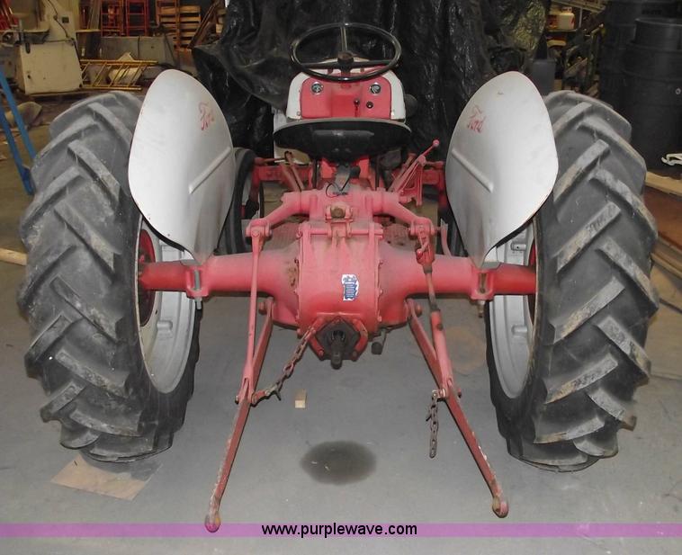image for item 5507 Ford 8N tractor