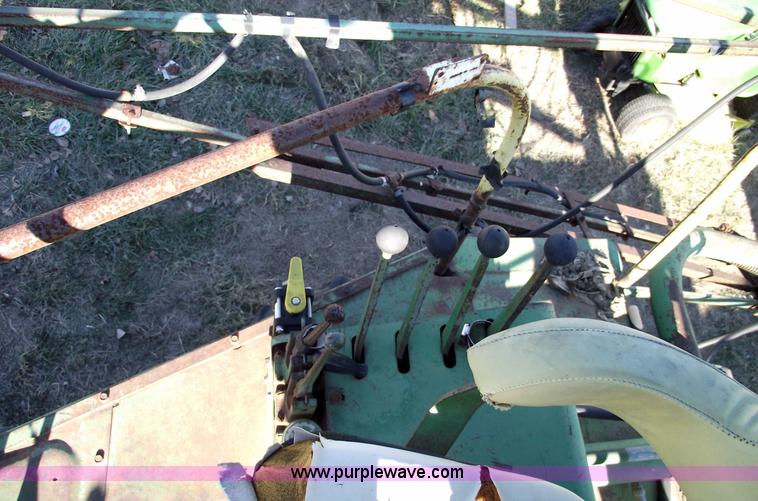 image for item 5512 John Deere 734 high cycle sprayer