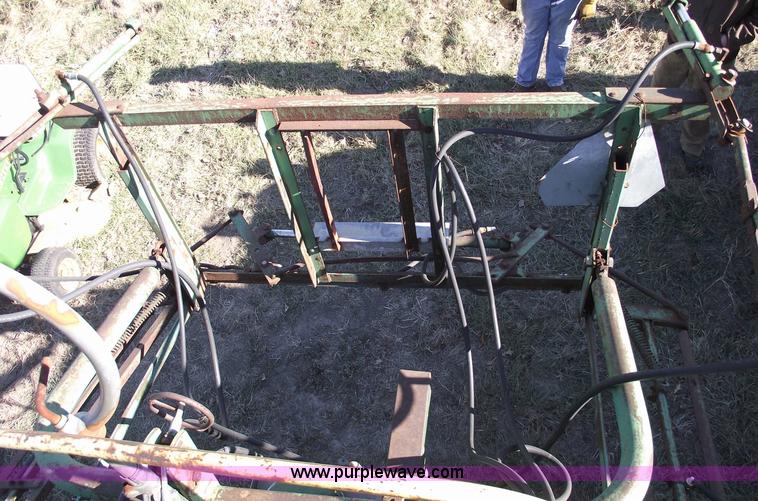 image for item 5512 John Deere 734 high cycle sprayer