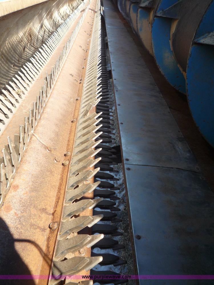 image for item 5611 1997 Shelbourne CX84 stripper header