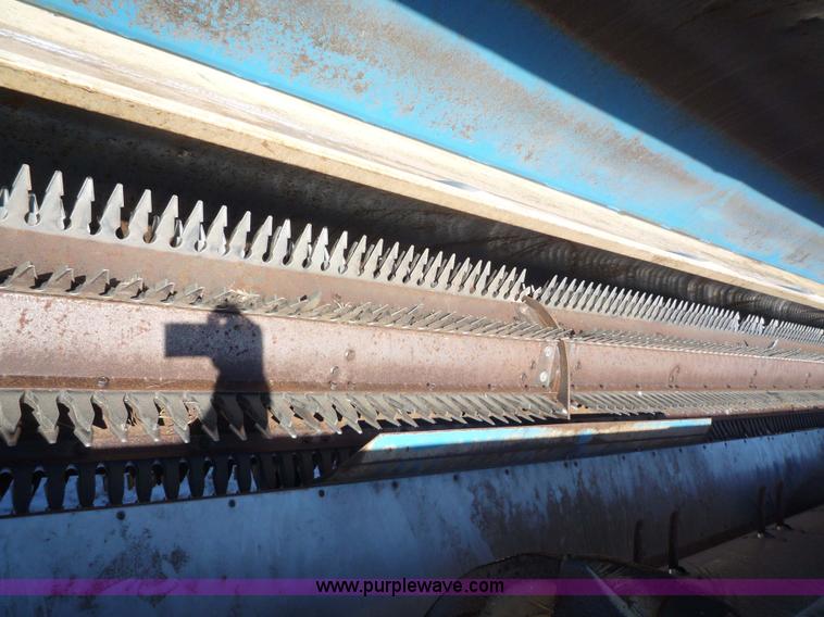 image for item 5611 1997 Shelbourne CX84 stripper header