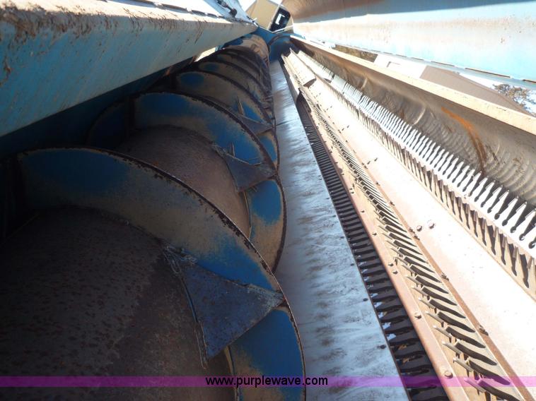 image for item 5611 1997 Shelbourne CX84 stripper header