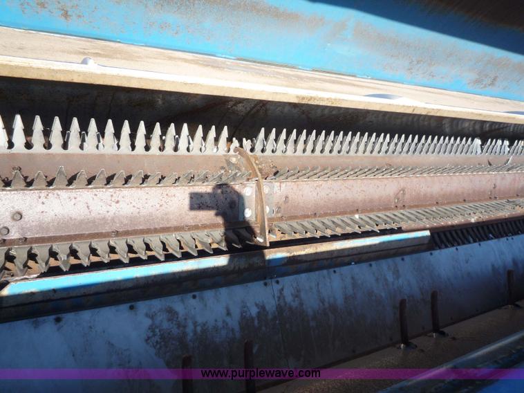 image for item 5611 1997 Shelbourne CX84 stripper header