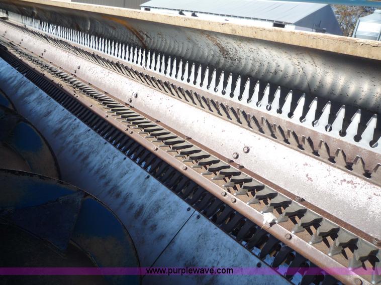 image for item 5611 1997 Shelbourne CX84 stripper header