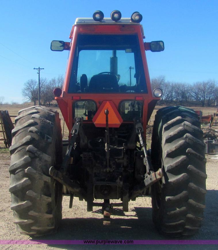 image for item 6815 1981 Allis Chalmers 7045 cab tractor