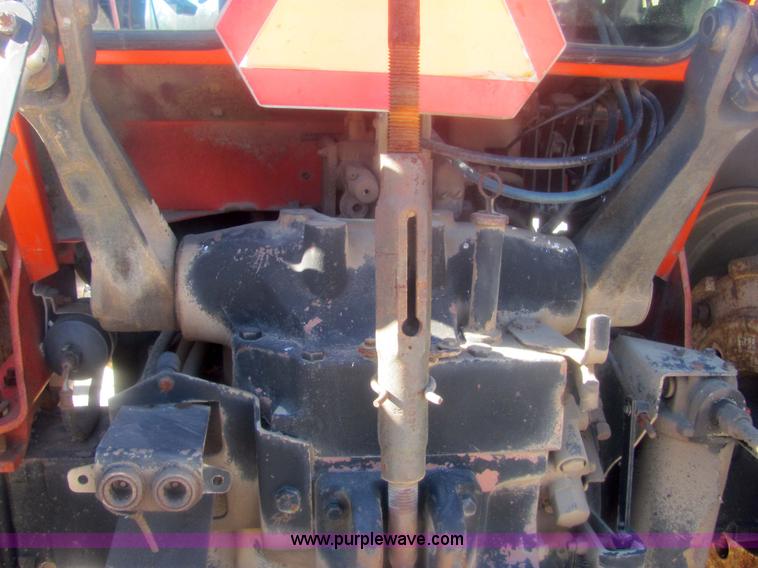 image for item 6815 1981 Allis Chalmers 7045 cab tractor