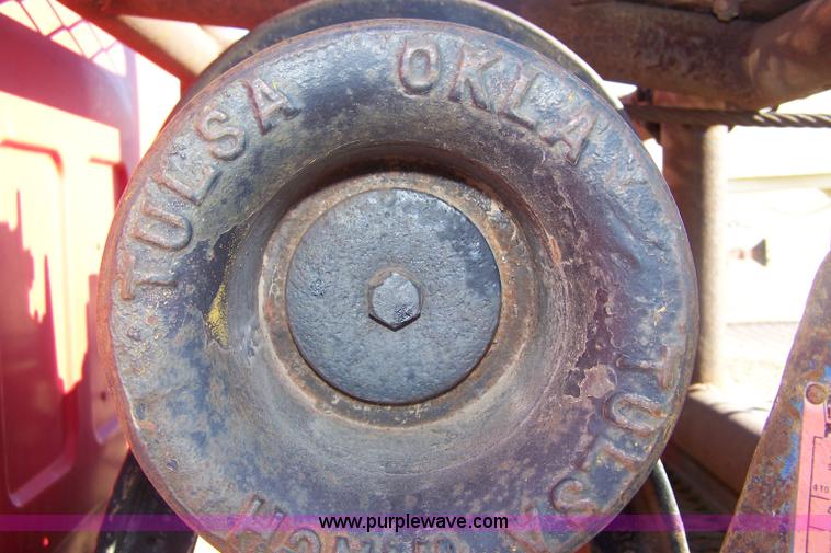 image for item 7402 1983 Chevrolet Kodiak C7D042 winch pole truck