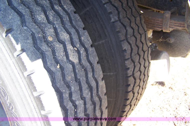 image for item 7402 1983 Chevrolet Kodiak C7D042 winch pole truck