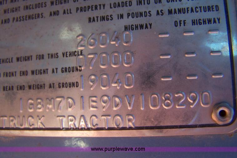 image for item 7402 1983 Chevrolet Kodiak C7D042 winch pole truck