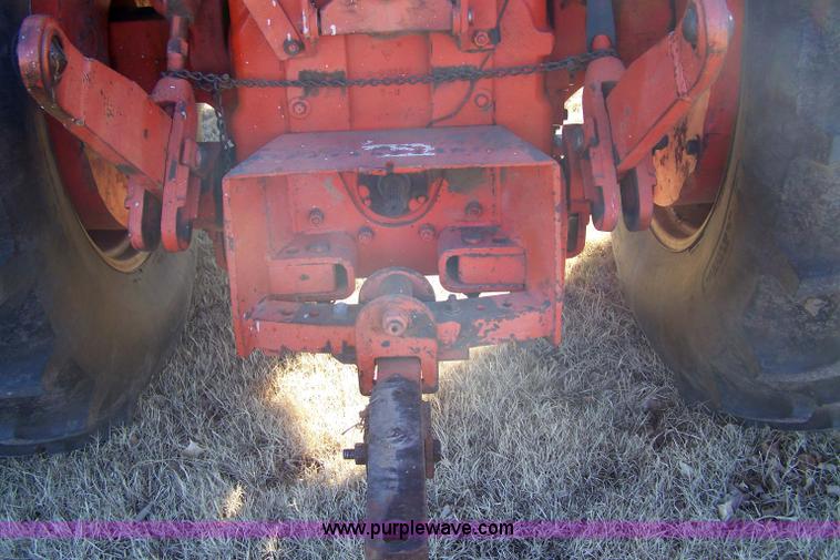 image for item 7407 Case Agri King 1370 tractor