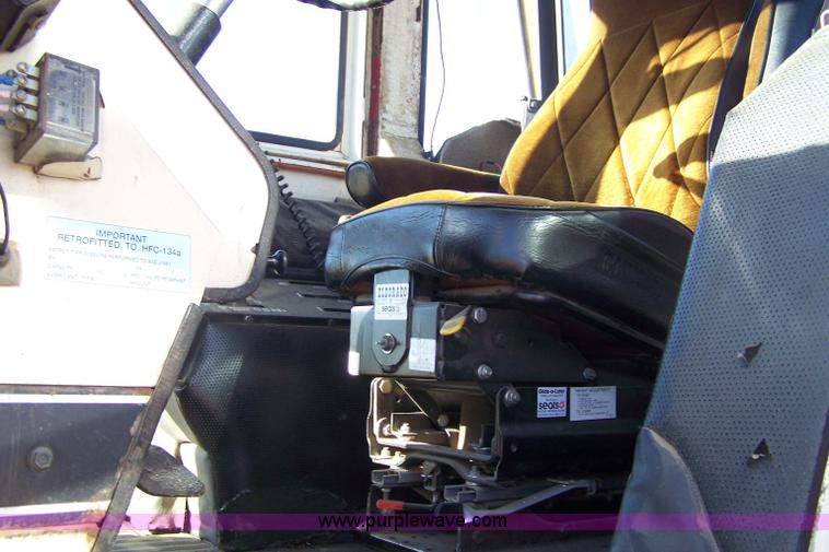 image for item 7407 Case Agri King 1370 tractor