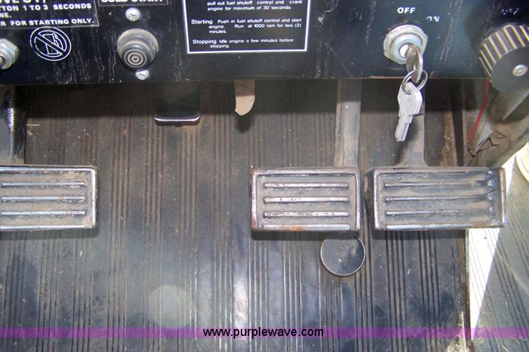 image for item 7407 Case Agri King 1370 tractor