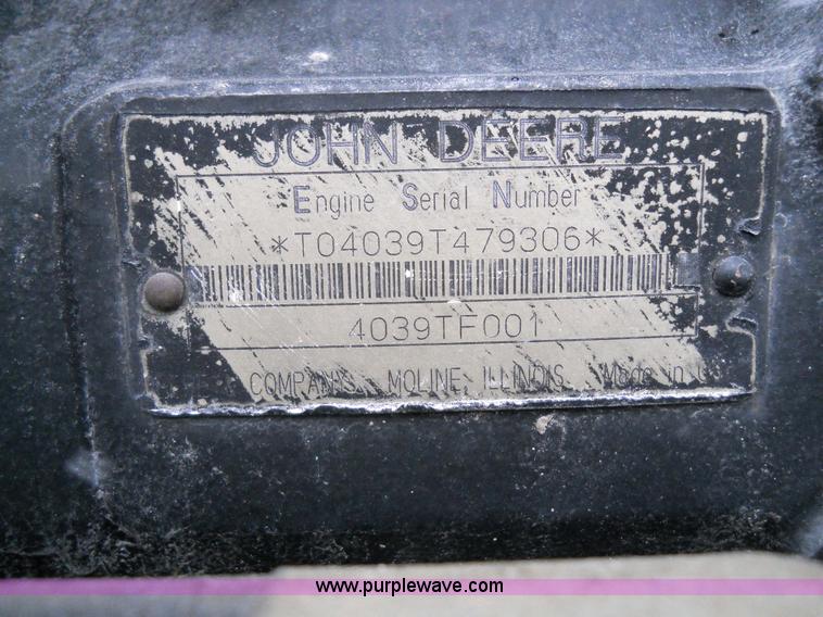 image for item 7774 1995 Willmar 745 self-propelled sprayer