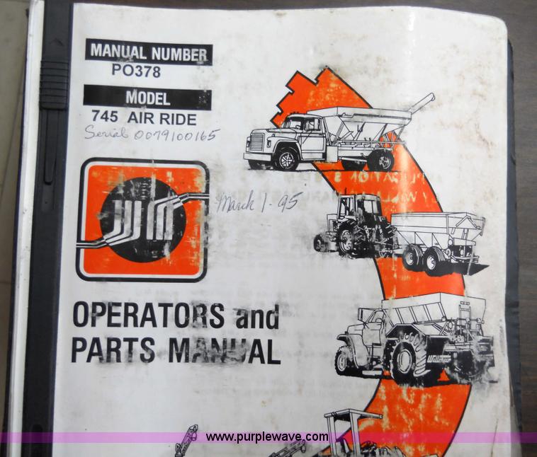 image for item 7774 1995 Willmar 745 self-propelled sprayer