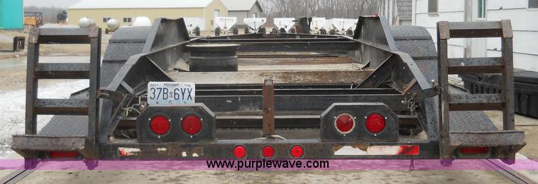 image for item 7775 1995 Felling tandem axle trailer
