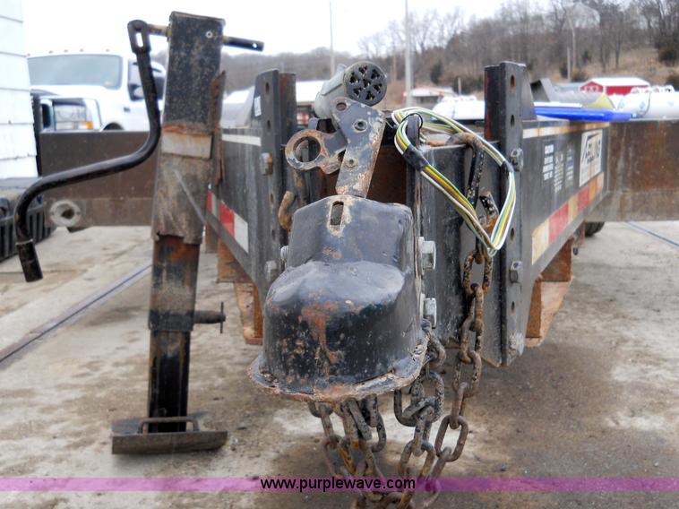 image for item 7775 1995 Felling tandem axle trailer