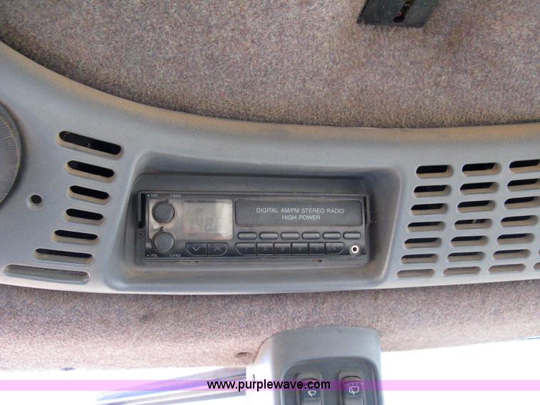 image for item 8105 1999 New Holland TV140 bi-directional tractor