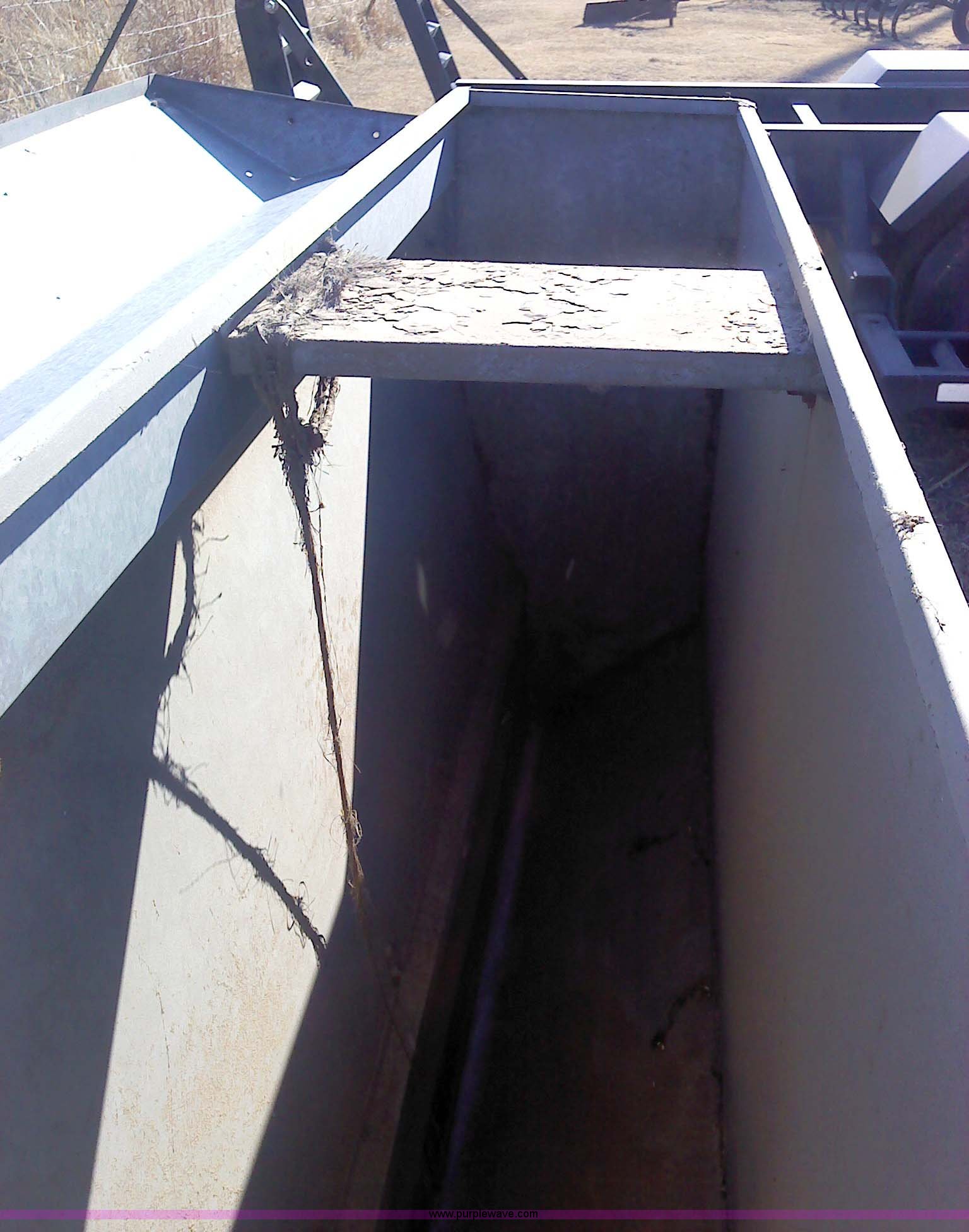 Creep feeder in Bushton, KS Item 1609 sold Purple Wave