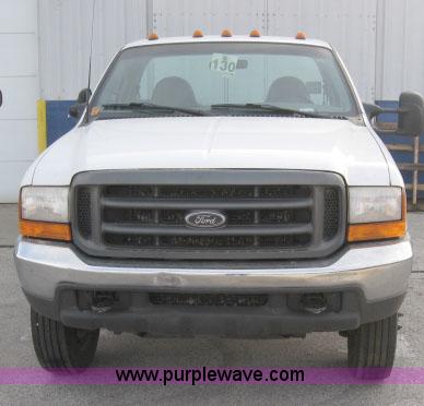 image for item 1763 2000 Ford F450 XL Super Duty cab and chassis