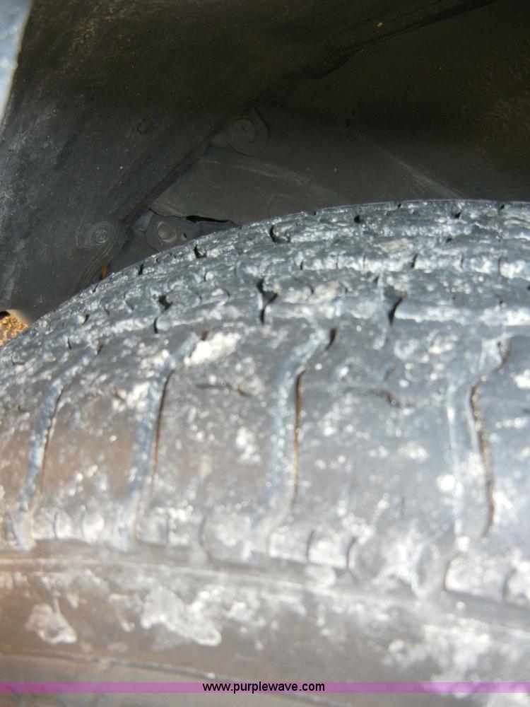 image for item 2346 1999 Toyota Avalon