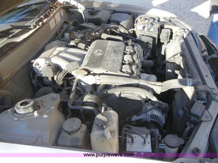 image for item 2346 1999 Toyota Avalon