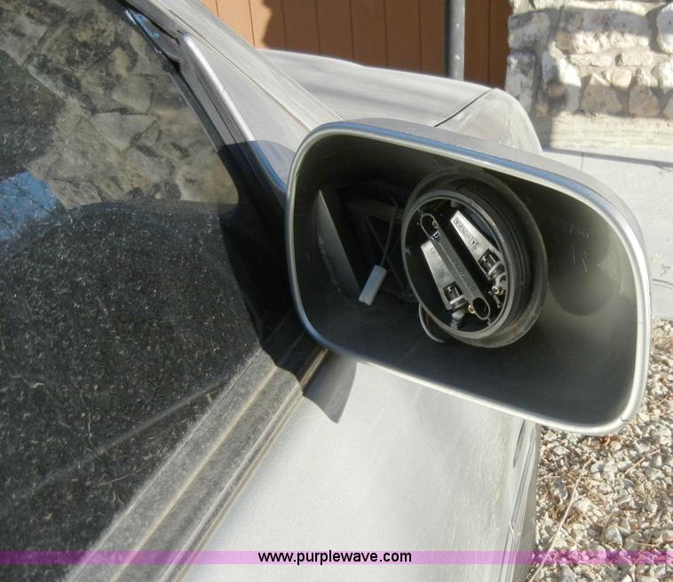 image for item 2346 1999 Toyota Avalon