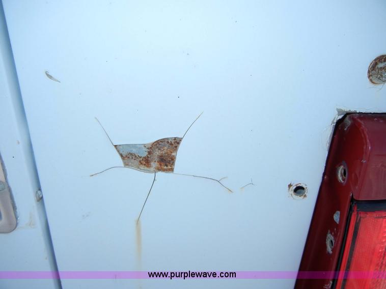 image for item 2351 1995 Chevrolet S10  pickup truck