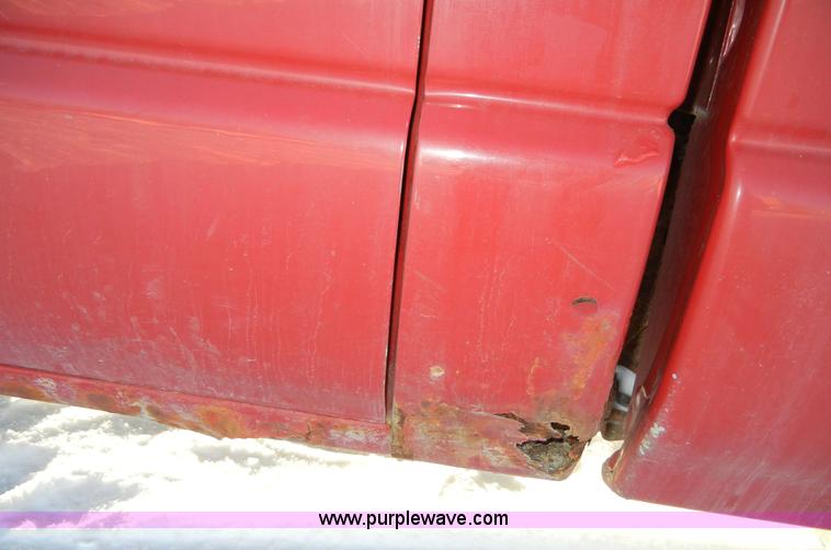 image for item 2351 1995 Chevrolet S10  pickup truck