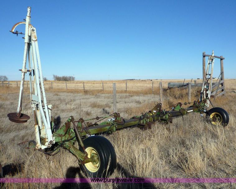 image for item 3163 John Deere six row planter