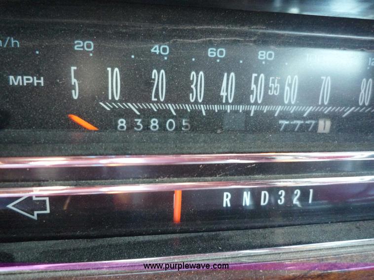 image for item 3169 1987 Cadillac Brougham