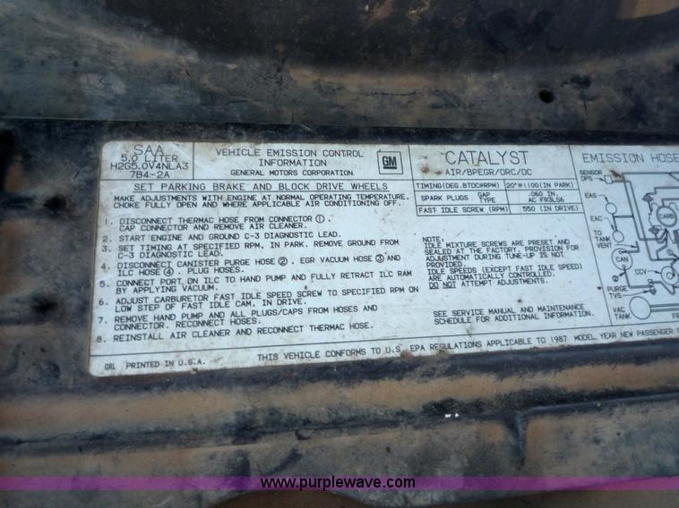 image for item 3169 1987 Cadillac Brougham