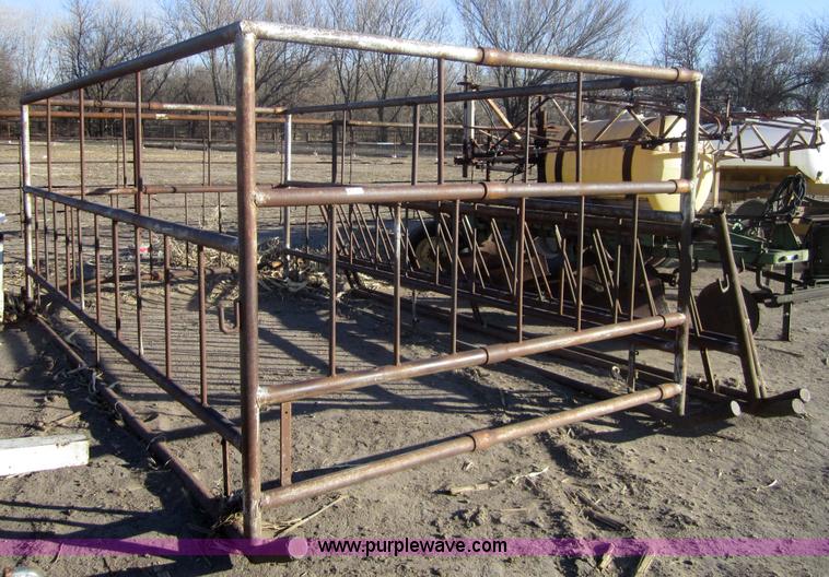 image for item 3279 Livestock feeder