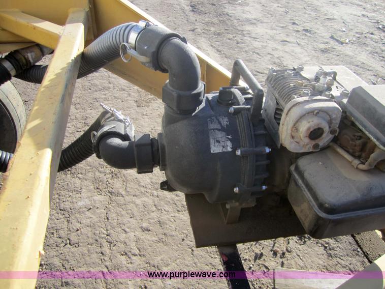 image for item 3282 500 gallon bulk ferilizer wagon