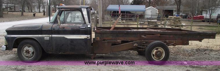 image for item 5472 1966 Chevrolet C30 one-ton dually dump-bed truck