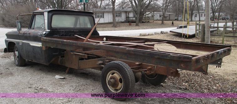image for item 5472 1966 Chevrolet C30 one-ton dually dump-bed truck