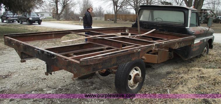 image for item 5472 1966 Chevrolet C30 one-ton dually dump-bed truck