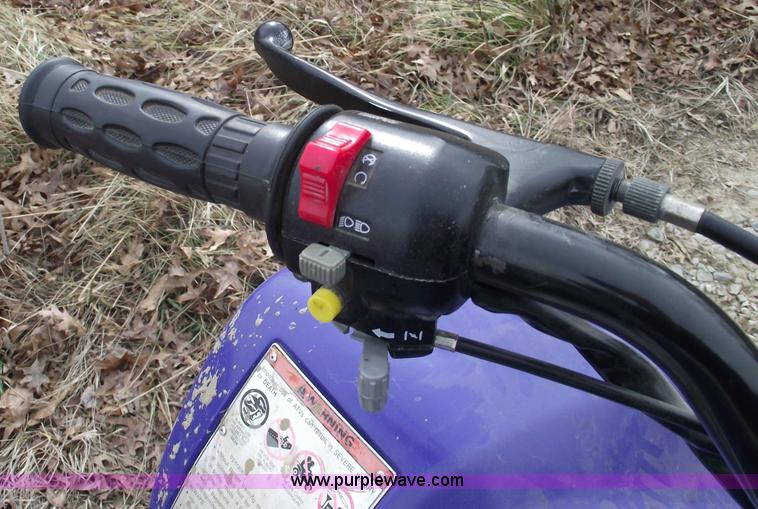 image for item 5487 2005 Trail Blazer 250 ATV