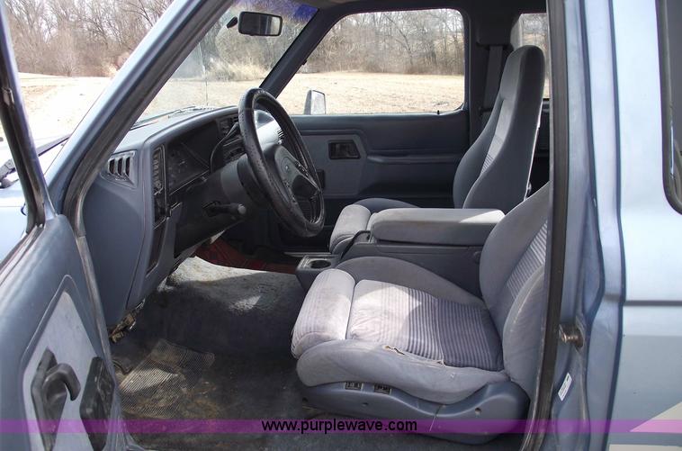 image for item 5488 1991 Ford Ranger STX extended cab pickup truck