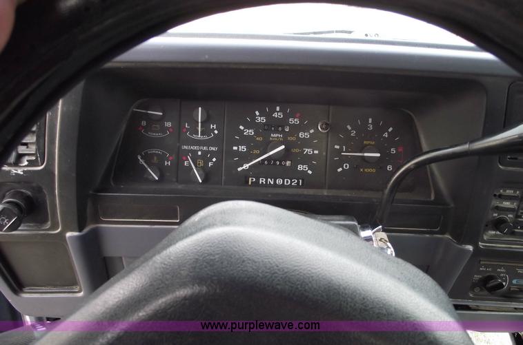 image for item 5488 1991 Ford Ranger STX extended cab pickup truck